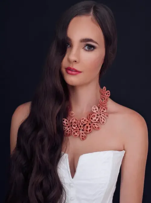 Long hair in 10 easy steps